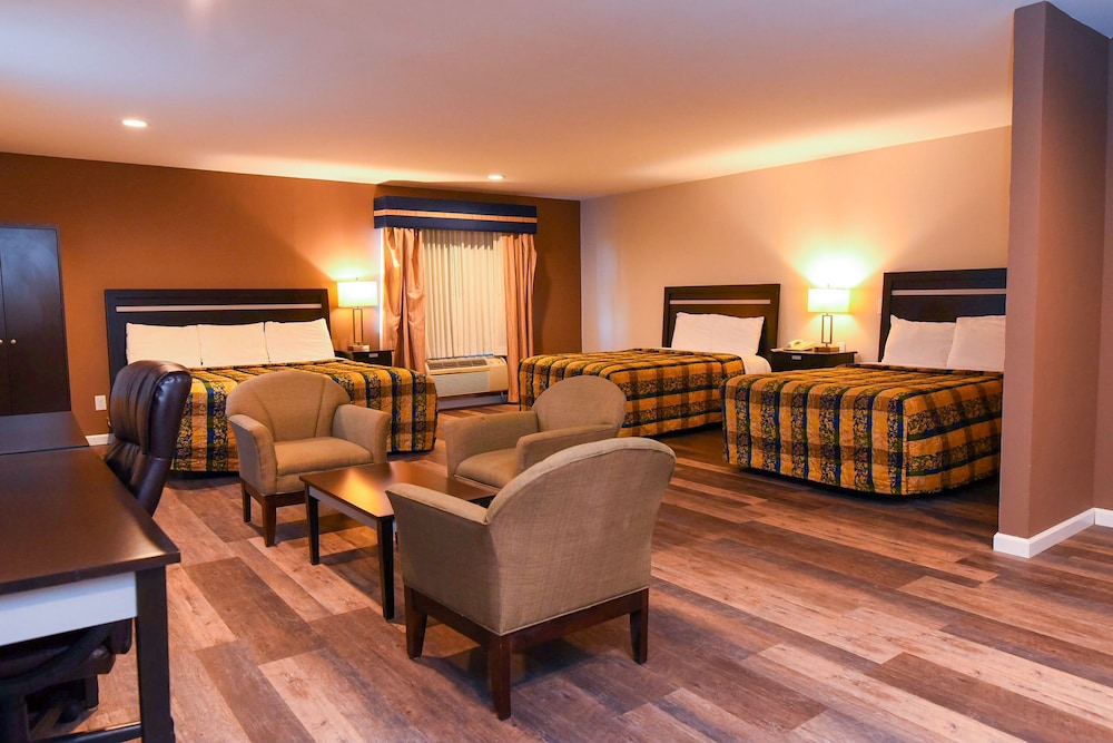 Capital Inn Suites 24/28
