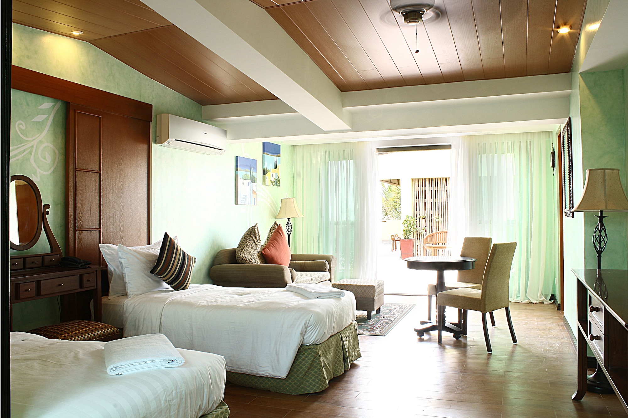 Junior Suite