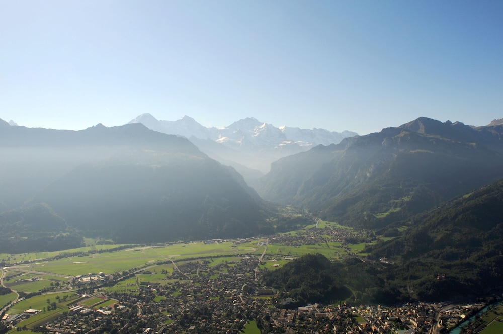 Hotel du Nord Interlaken 42/50