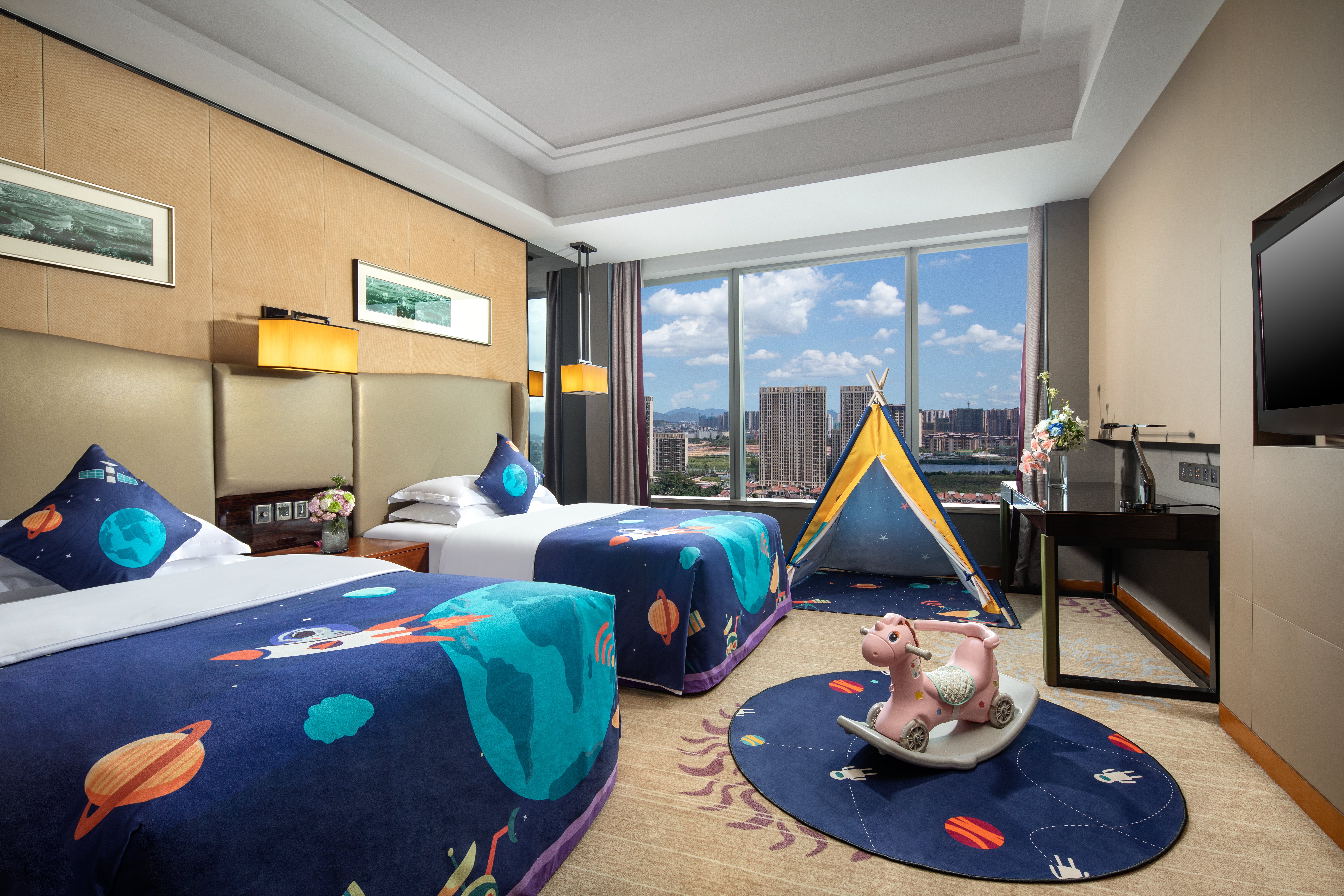 Crowne Plaza Huizhou 43/50