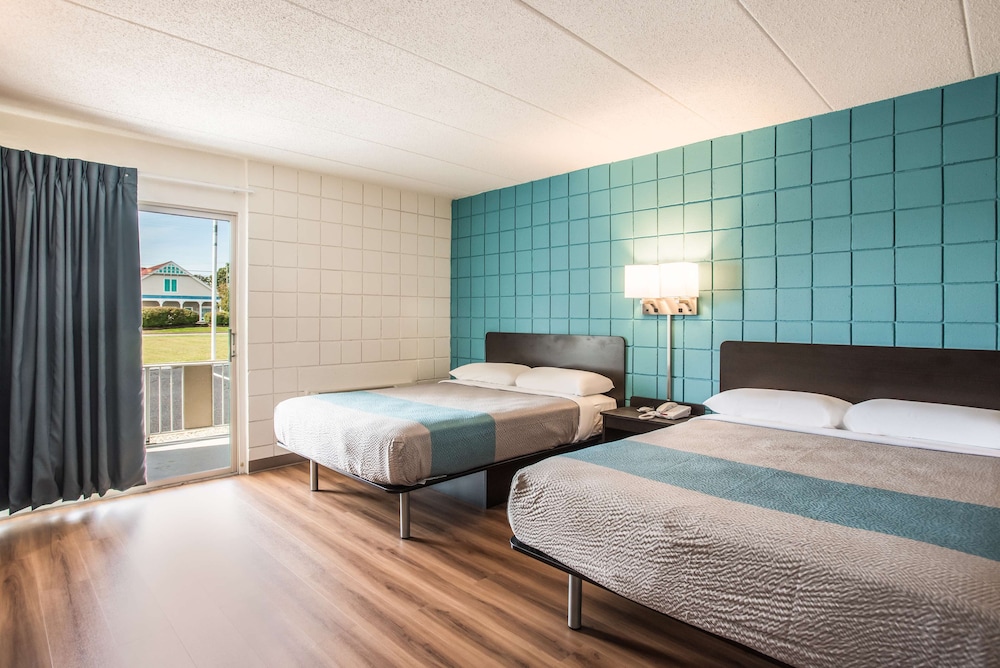 Motel6 Somers Point, NJ - Ocean City - Wild Wood Beach 10/33