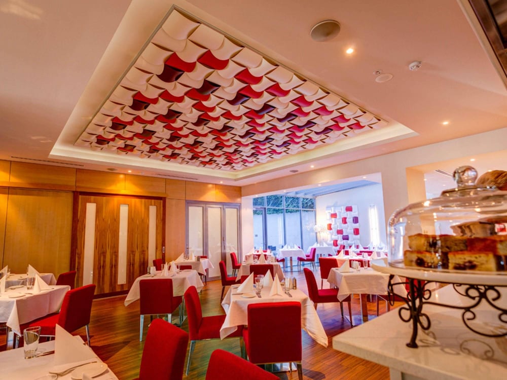 Mantra Charles Hotel Launceston 53/67