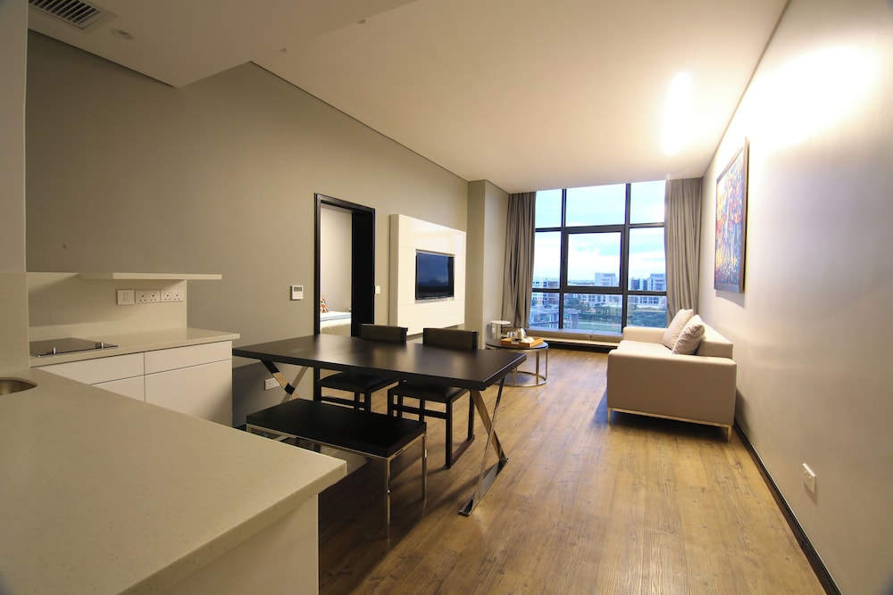 Room50two 46/62