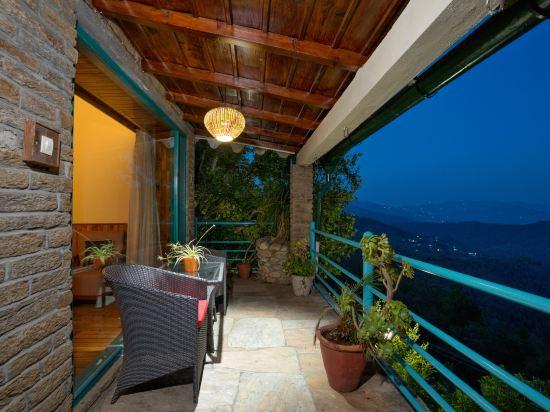 Mohans Binsar Retreat 11/24
