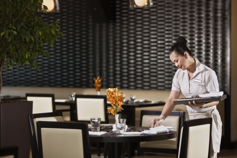 restaurant cafeteria