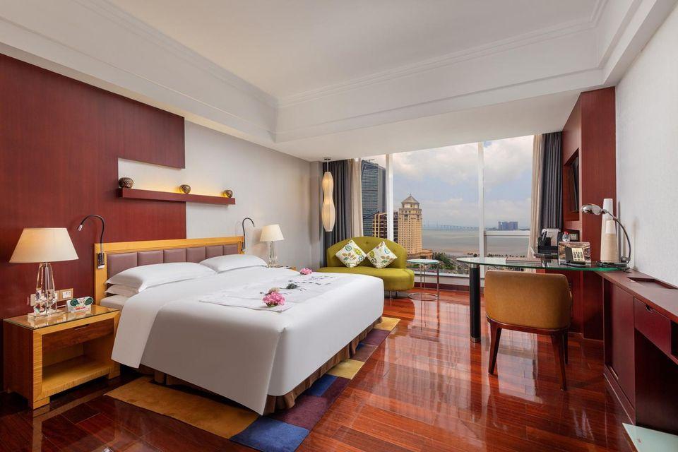 Executive, Double Bed, Bridge View, Sea View