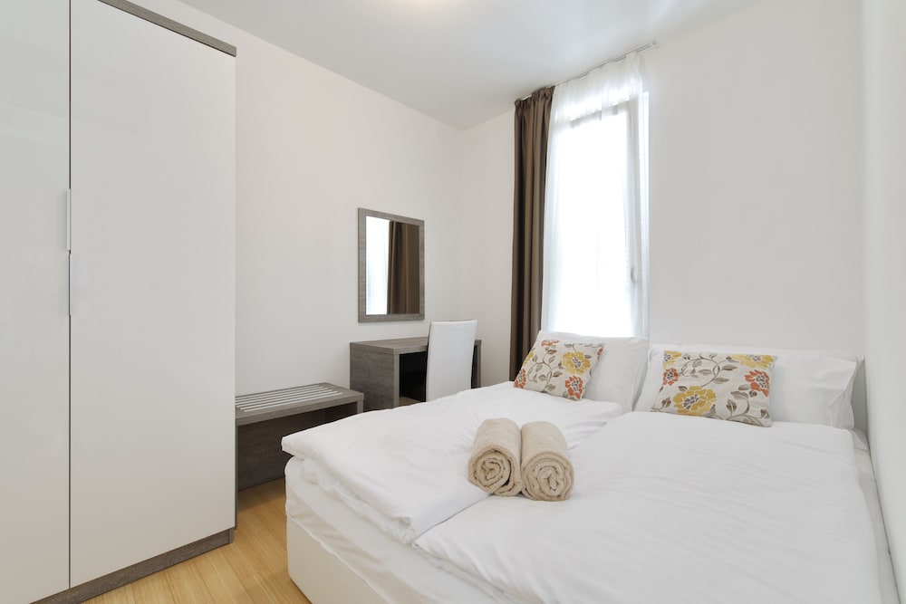 Sunnyside Apartments Petrcane 5/50