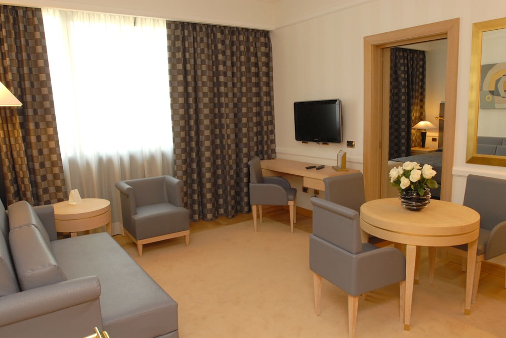 Grand Hotel Duca Di Mantova 25/36