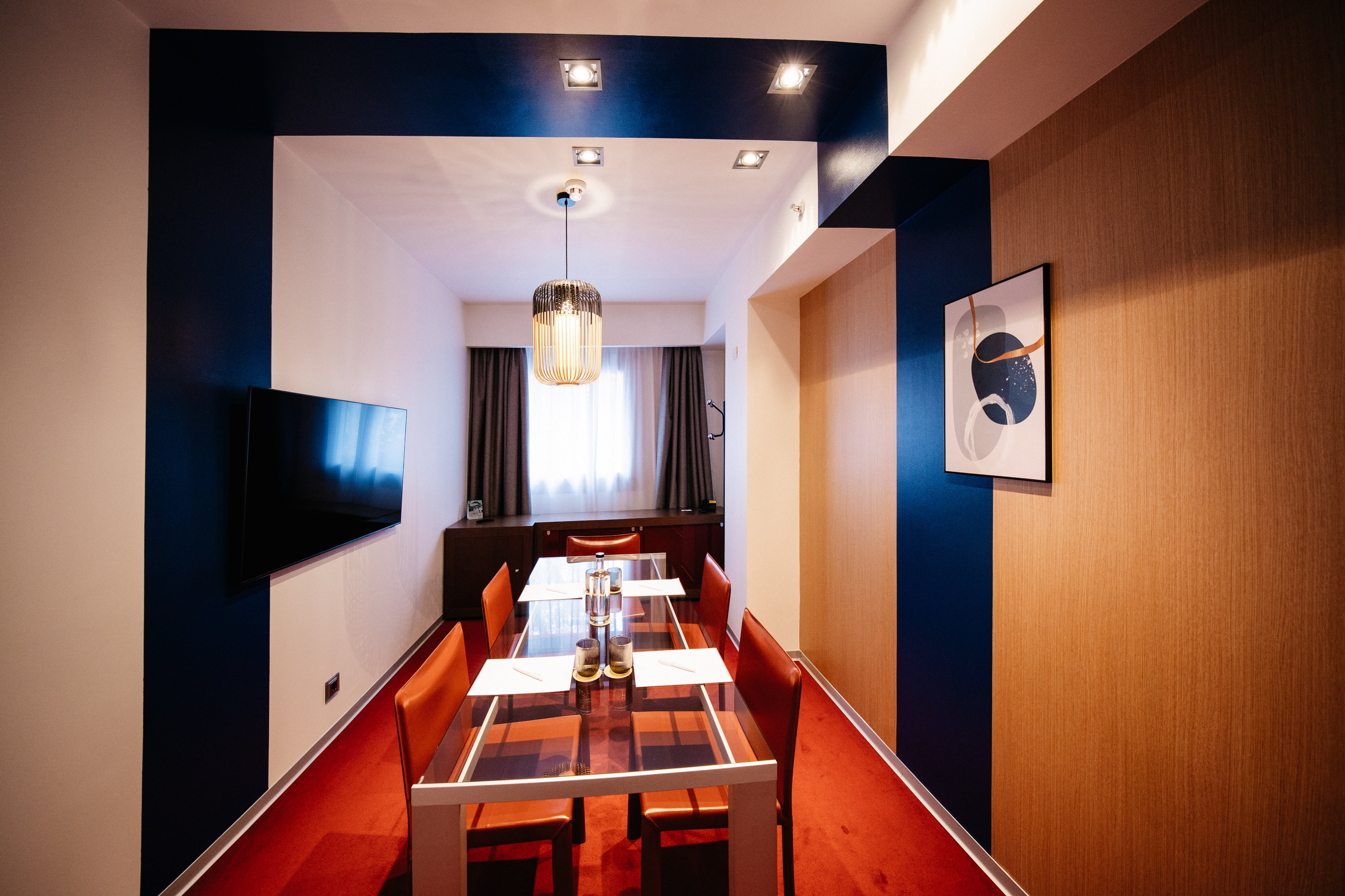 voco Madrid Retiro, an IHG Hotel 40/58