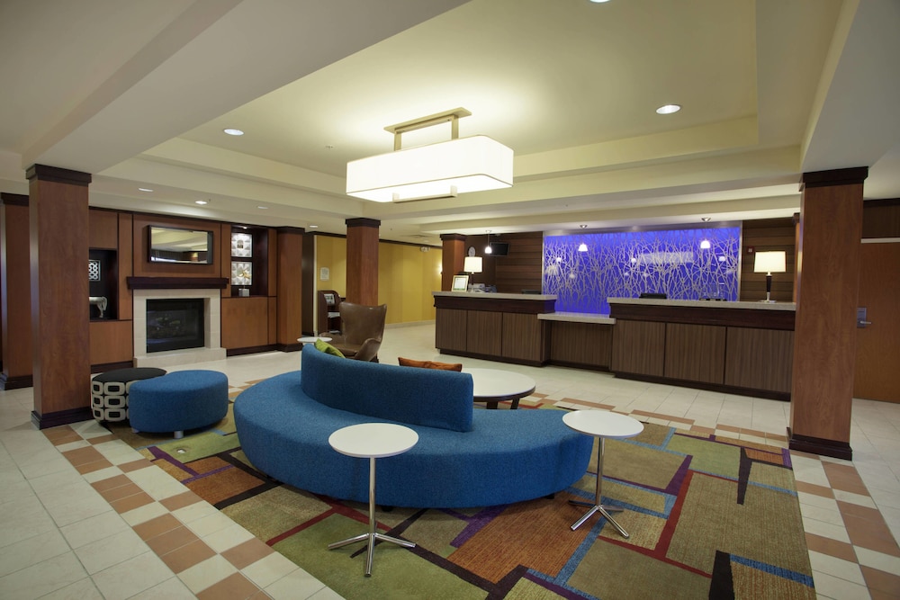 Fairfield Inn & Suites Detroit Metro Airport Romulus 9/22