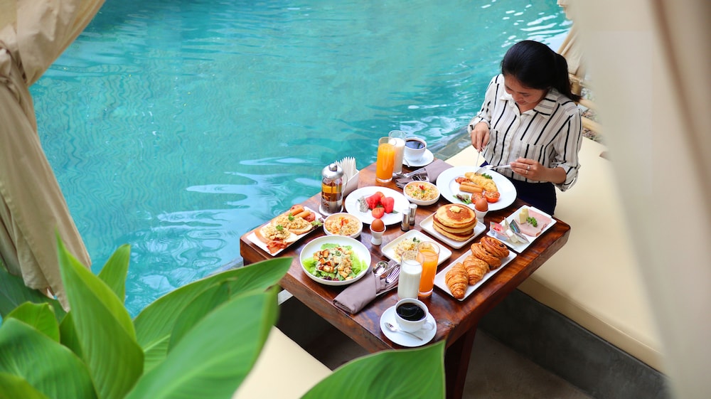 Sarina Boutique Hotel 44/50