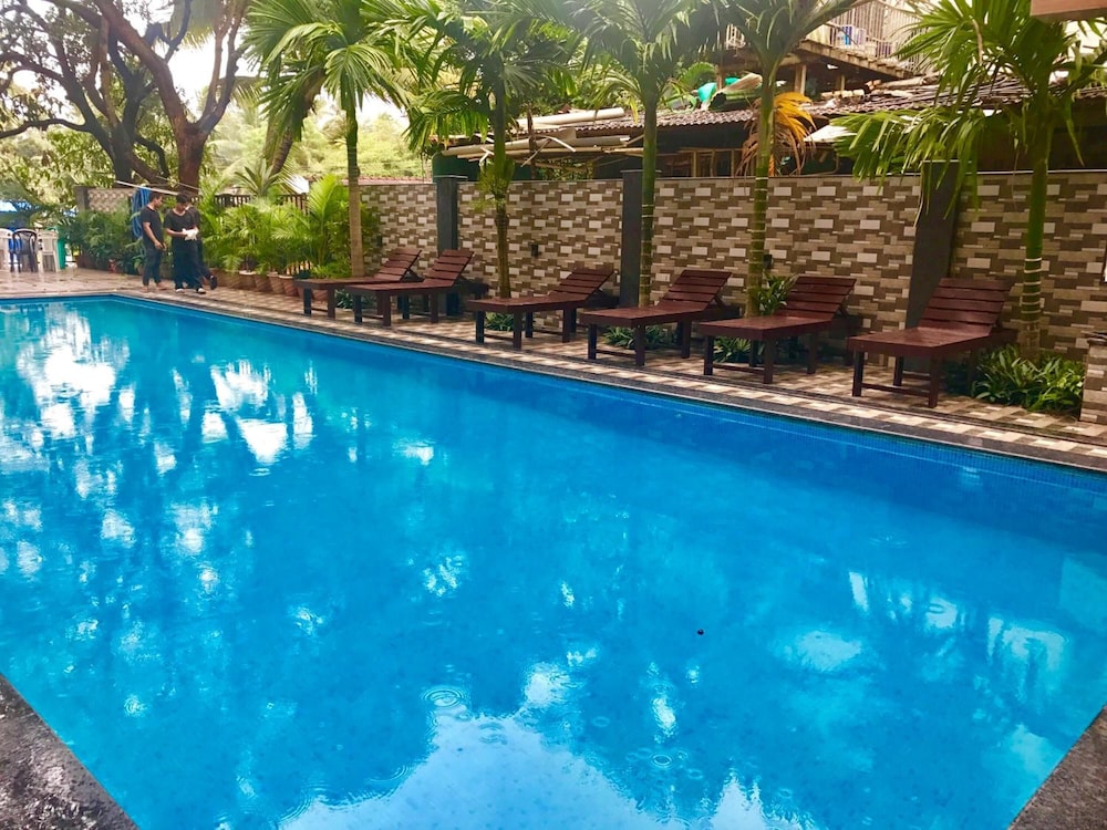 The Rivasa Resort 4/25