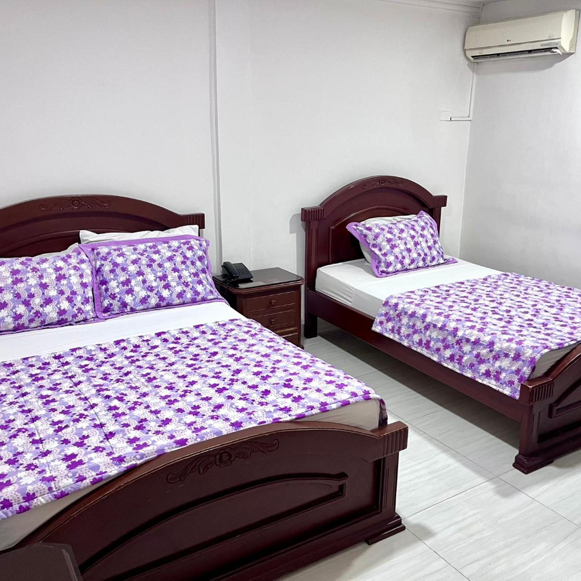 Hotel Exelsior 35/48