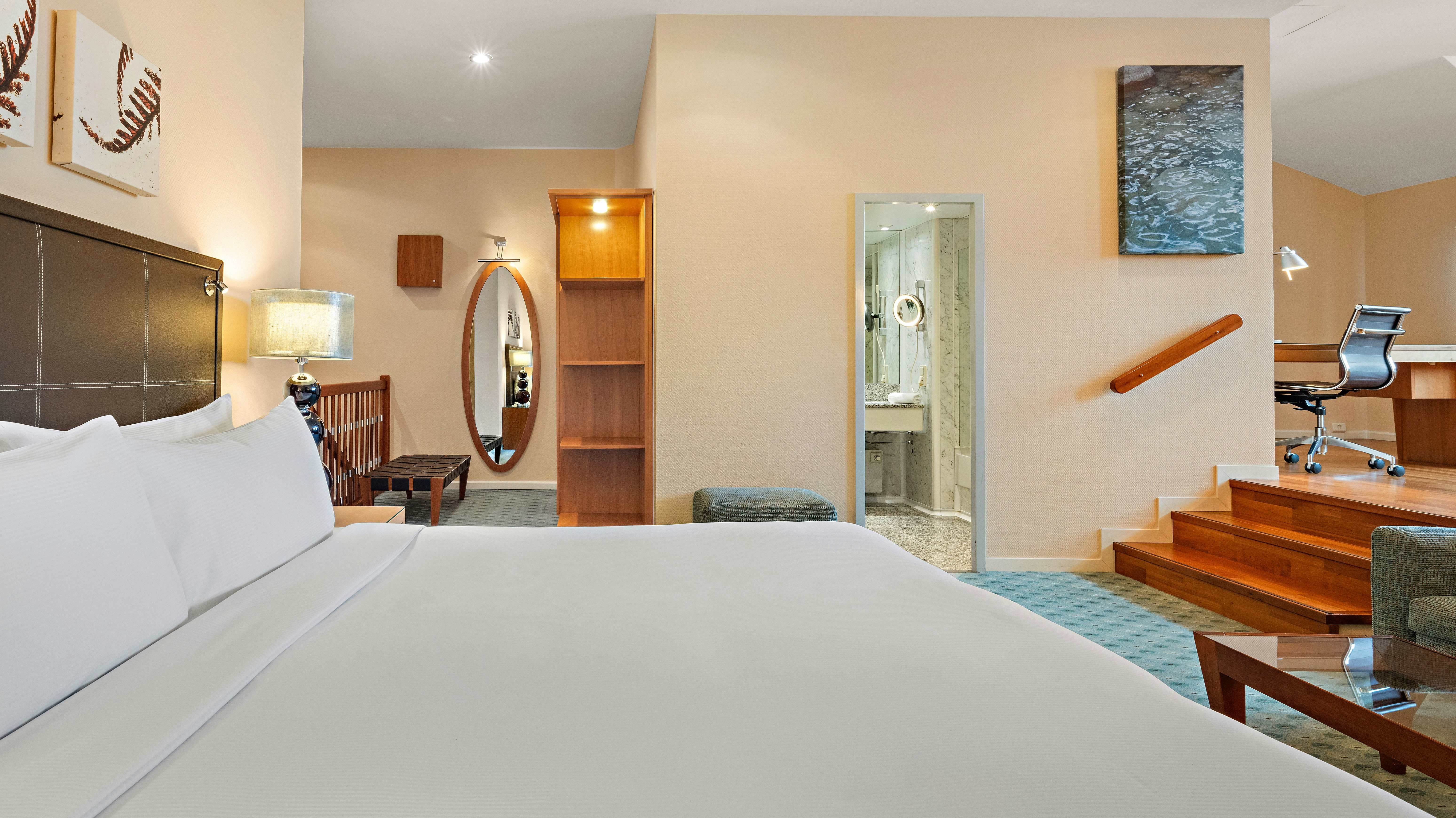 Duplex, Junior Suite, King Bed