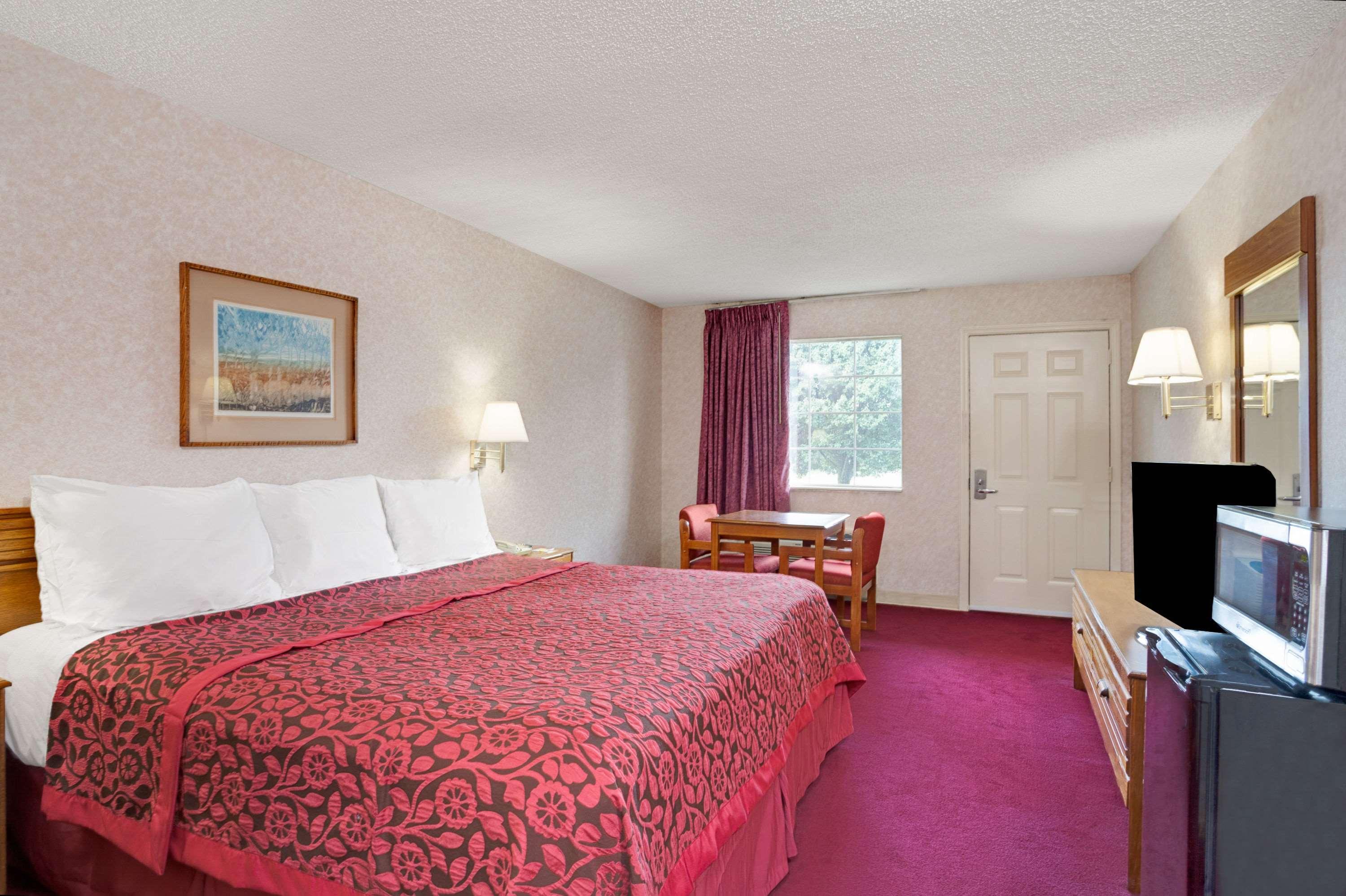 Day Inn Joelton/Nashville 8/26