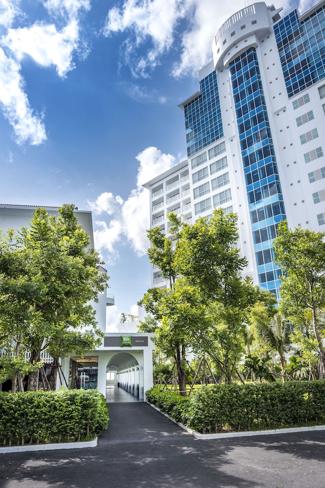 Ibis Styles Phuket City 52/60