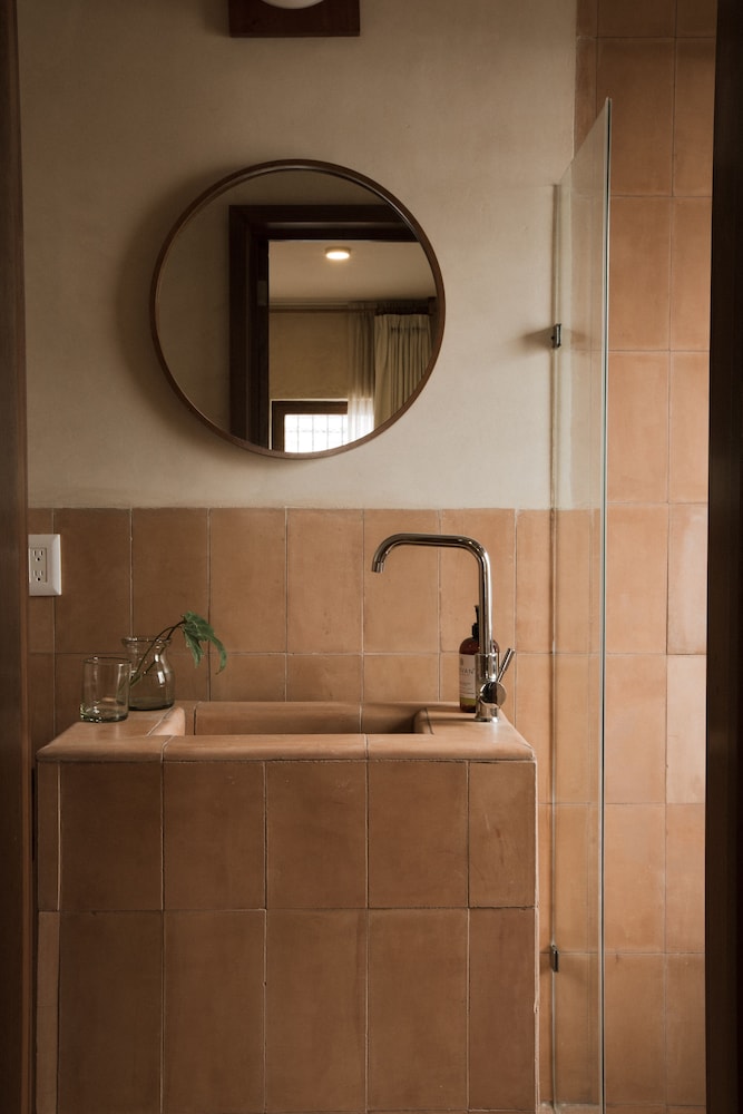 Casa Montore Boutique Hotel 35/37
