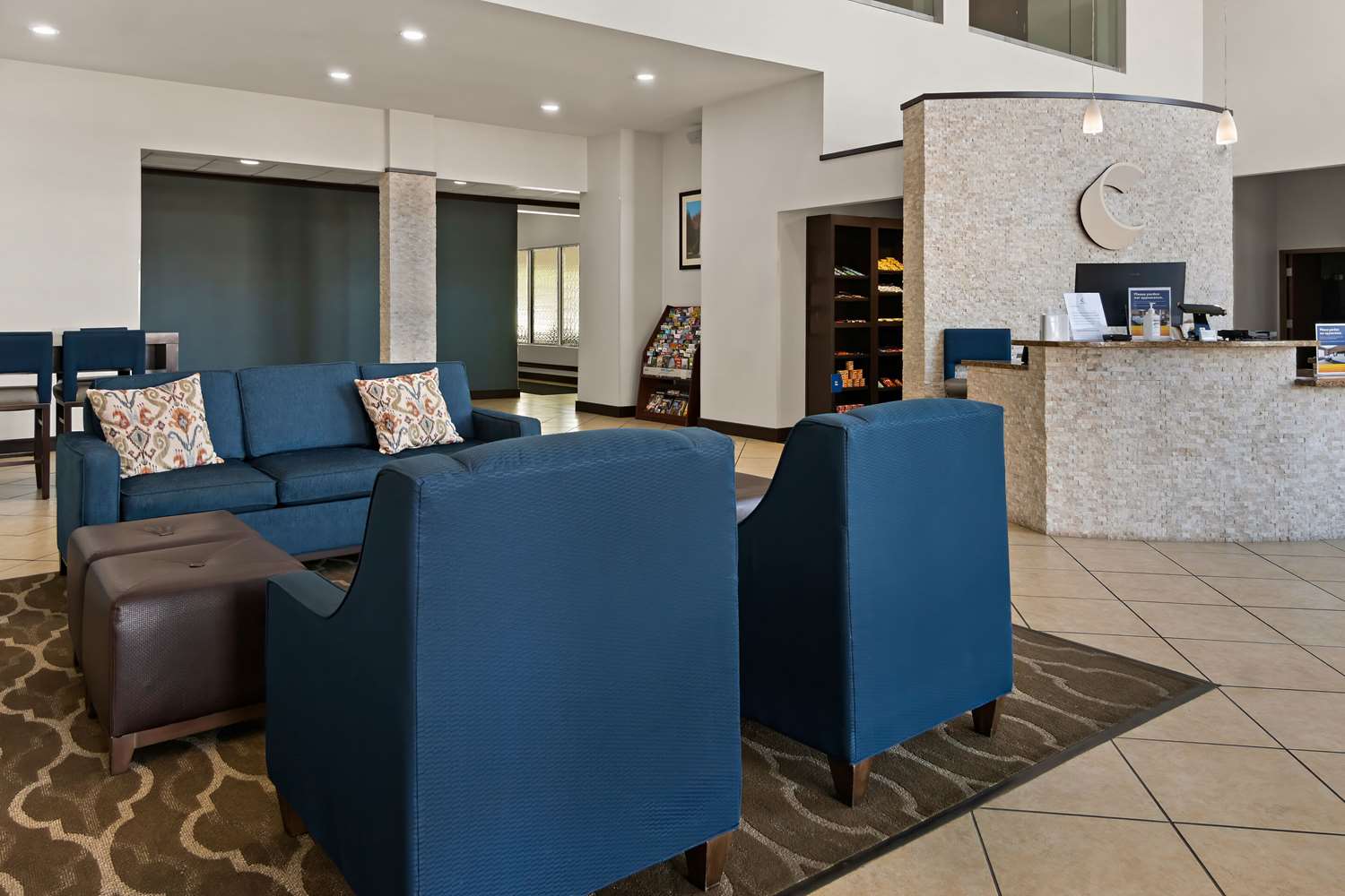 Comfort Suites Granbury 6/12