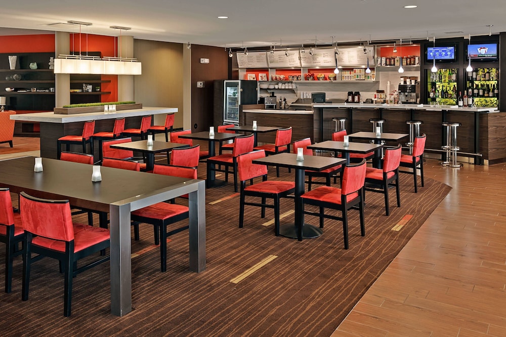 Courtyard by Marriott Harrisburg Hershey 25/32