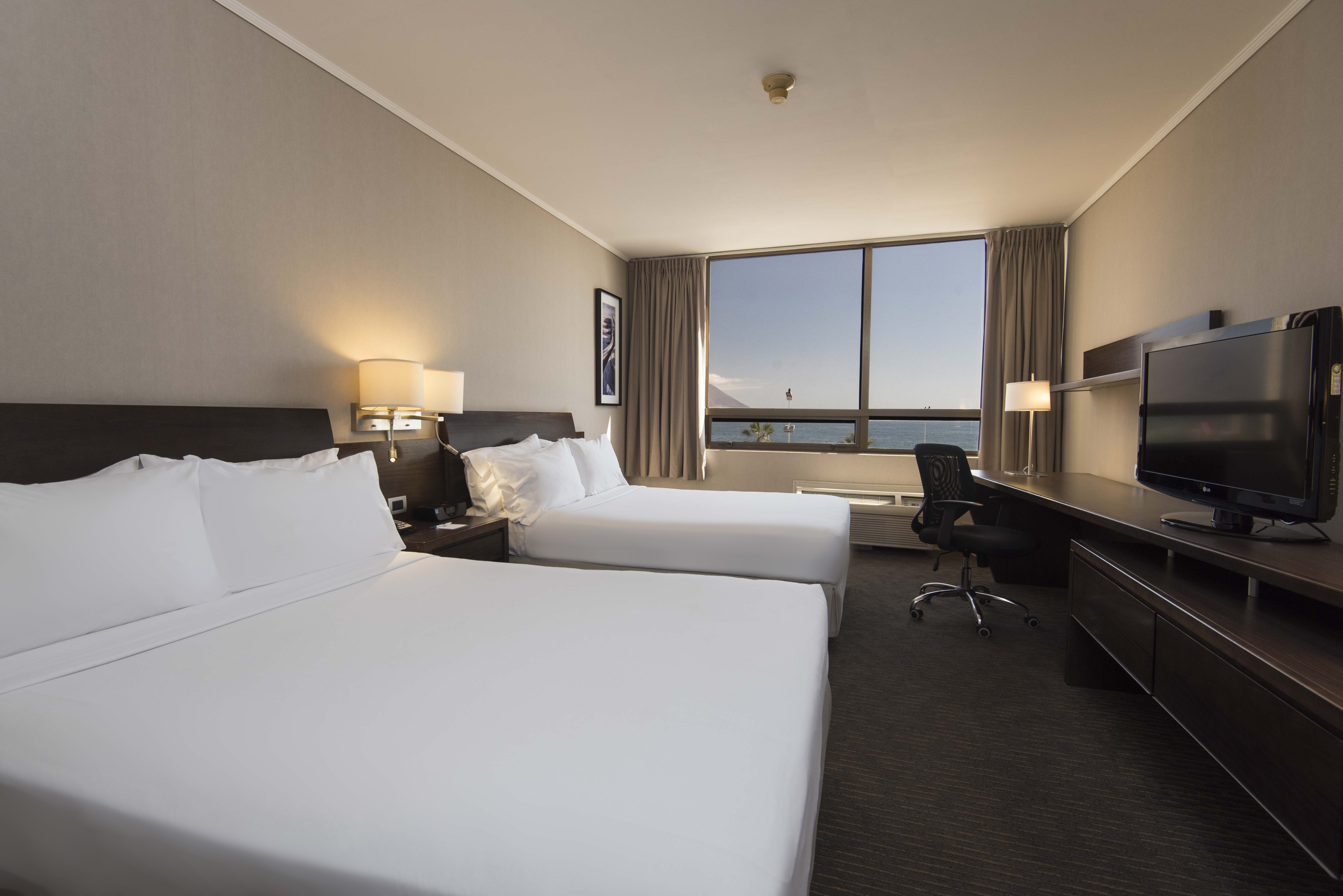 HOLIDAY INN EXPRESS IQUIQUE 17/74