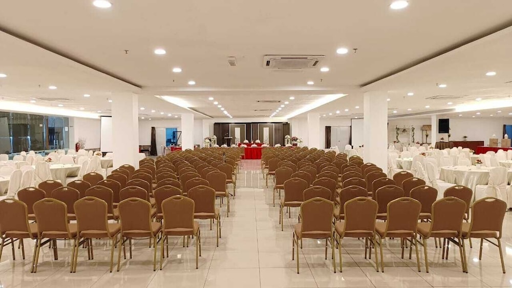 Sfera Hotel 53/59