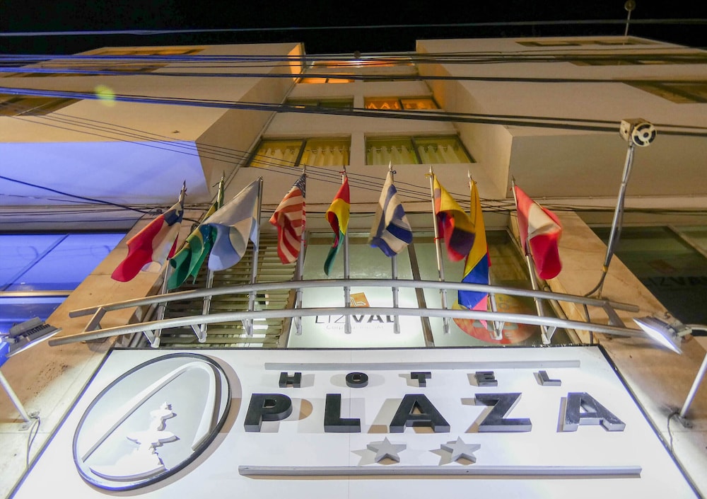 Hotel Plaza by DOT Light 3/44