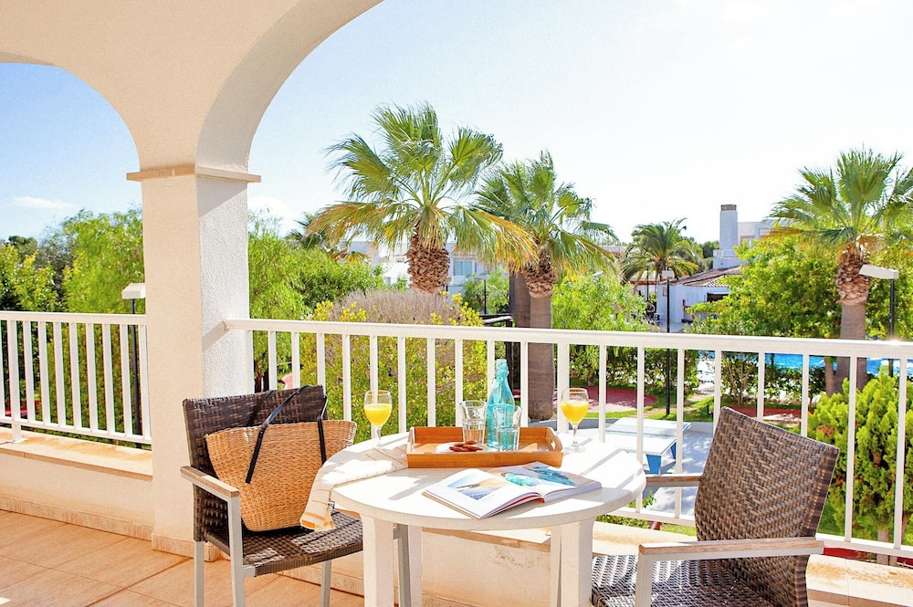 Ona Village Cala D Or 35/50
