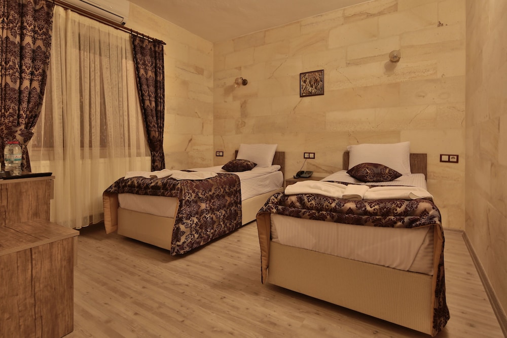 Yusuf Bey House 3/66