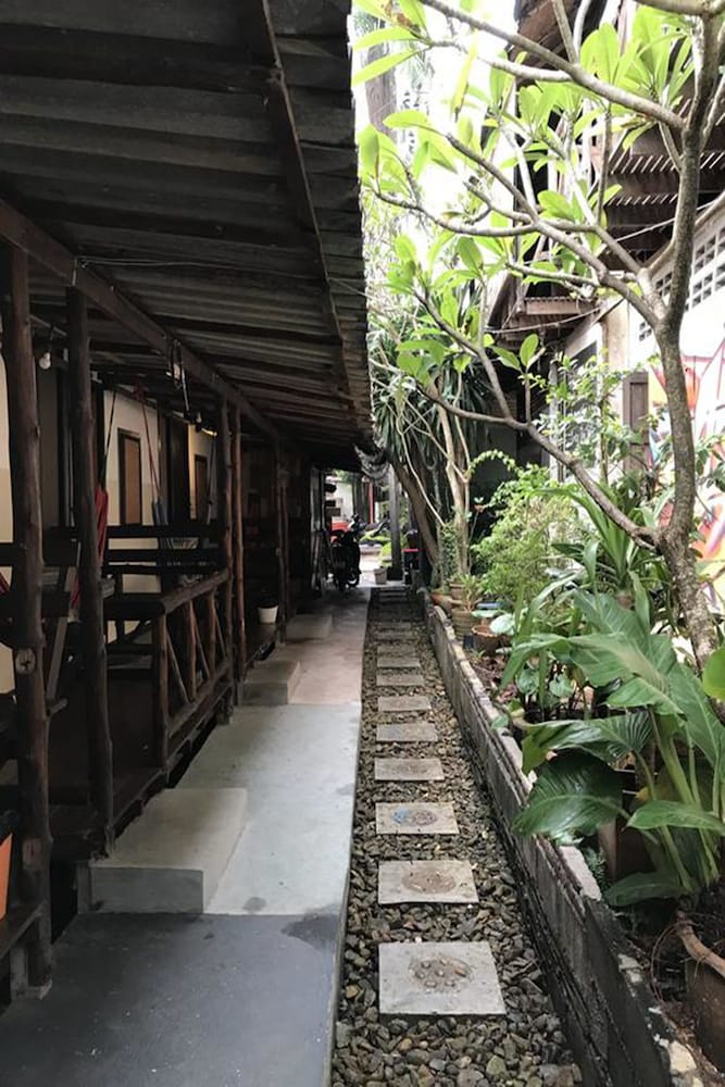 Cafe Del Sunshine - Hostel 29/32