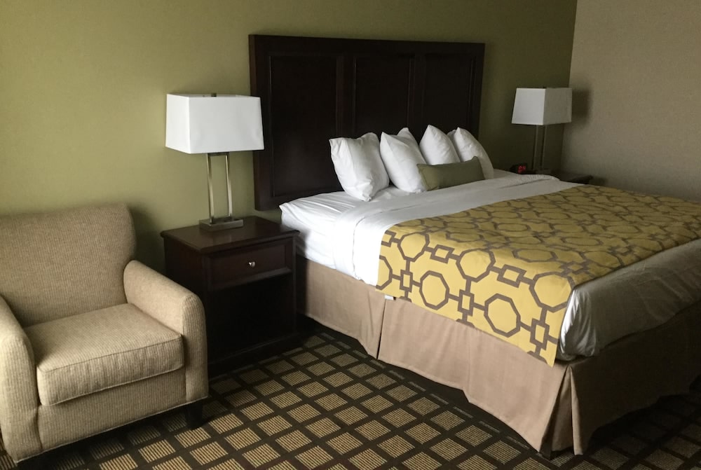 Garner Hotel Page - Lake Powell Area By IHG 12/75