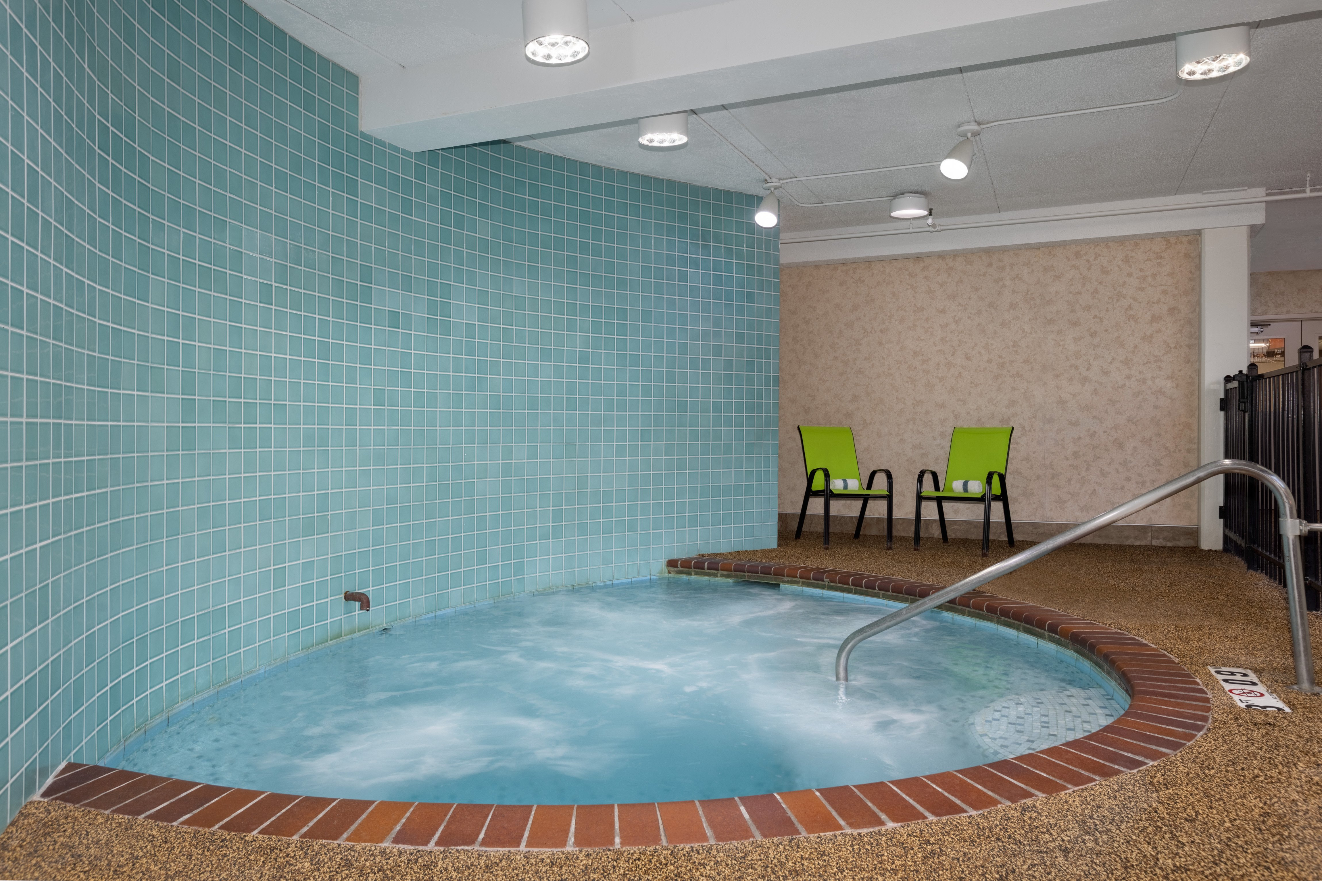Holiday Inn Des Moines Airport Conf Center 25/79