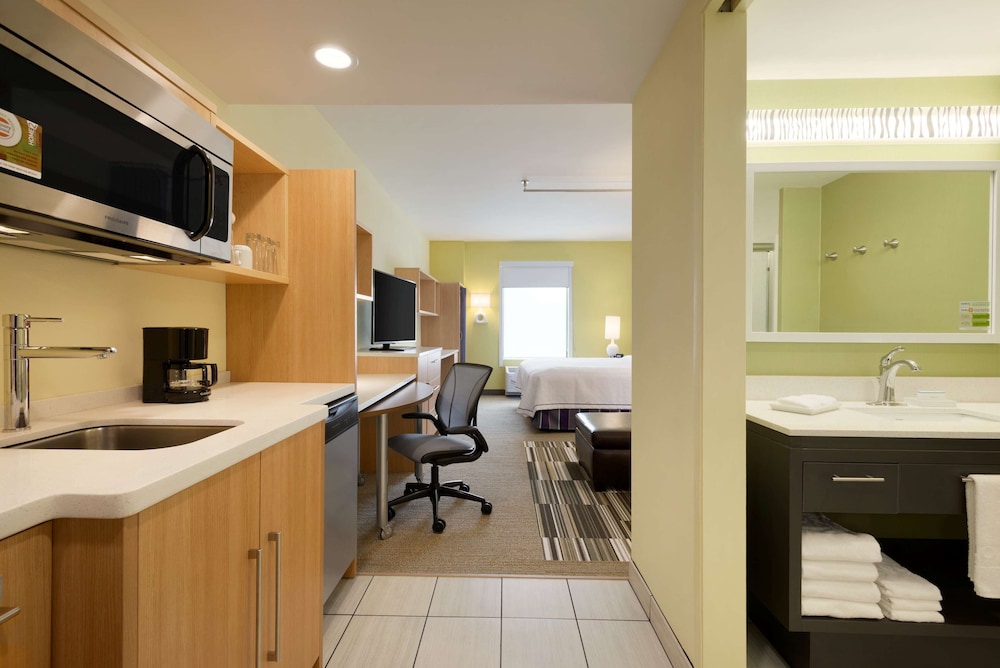 Home2 Suites By Hilton Clarksville/Ft. Campbell 45/48