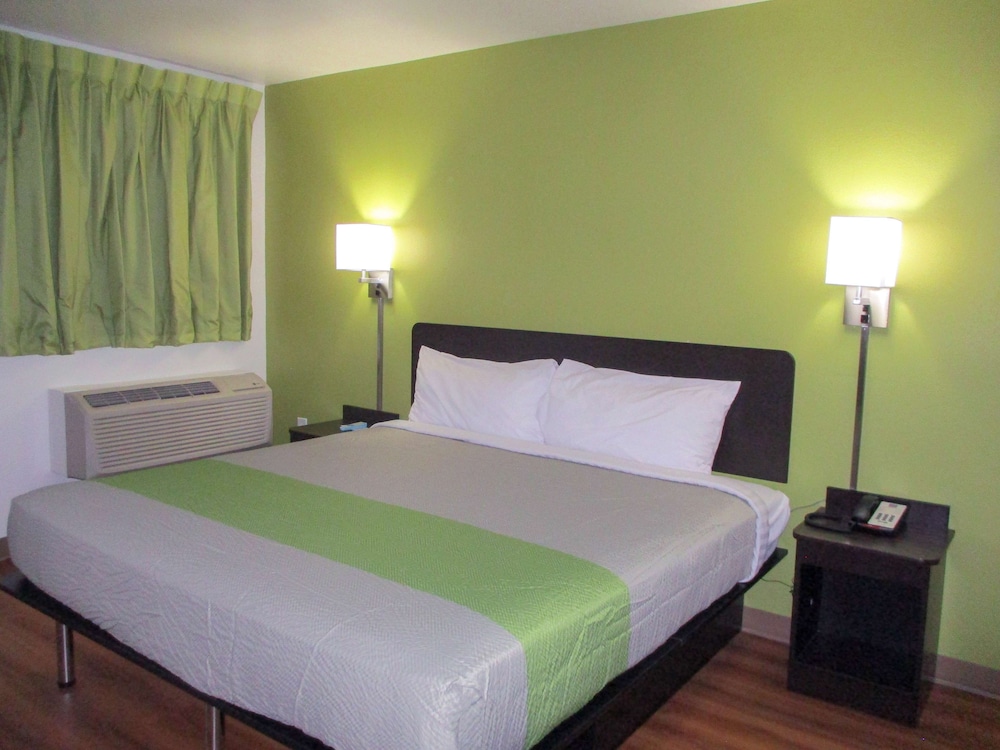 Motel6 North Olmsted, OH - Cleveland 14/31