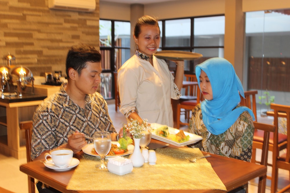 Grand Laguna Hotel And Villa 21/34