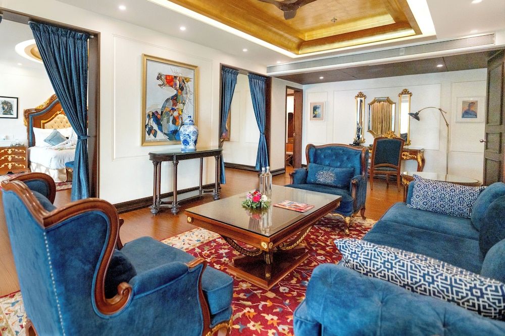 MAYFAIR Lake Resort, Atal Nagar, Raipur 28/50