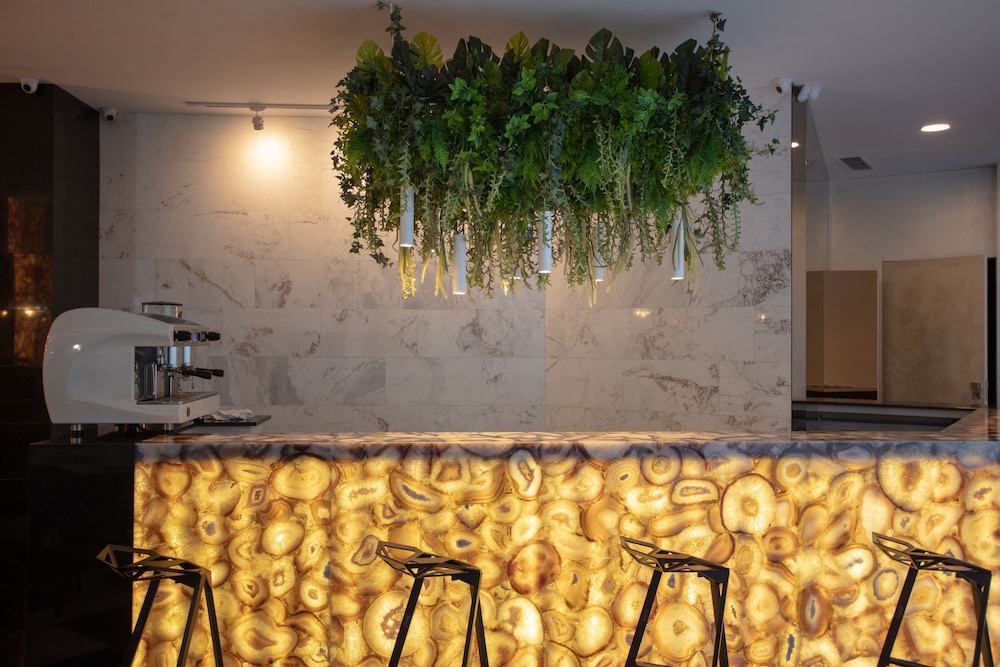 Filitti Boutique Hotel 38/43