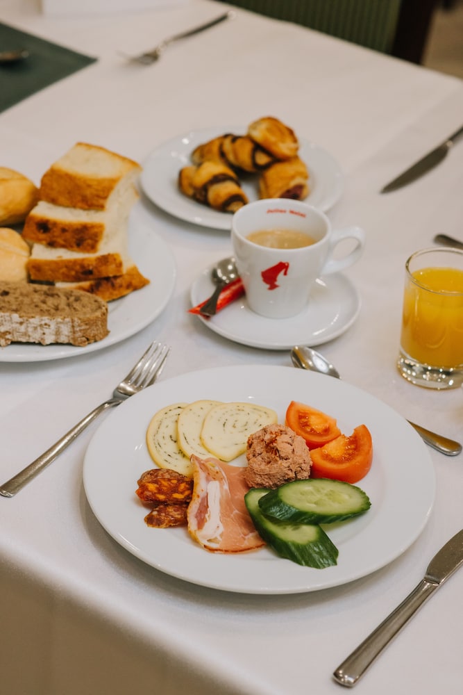 Tarnava Hotel Kukullo 33/50