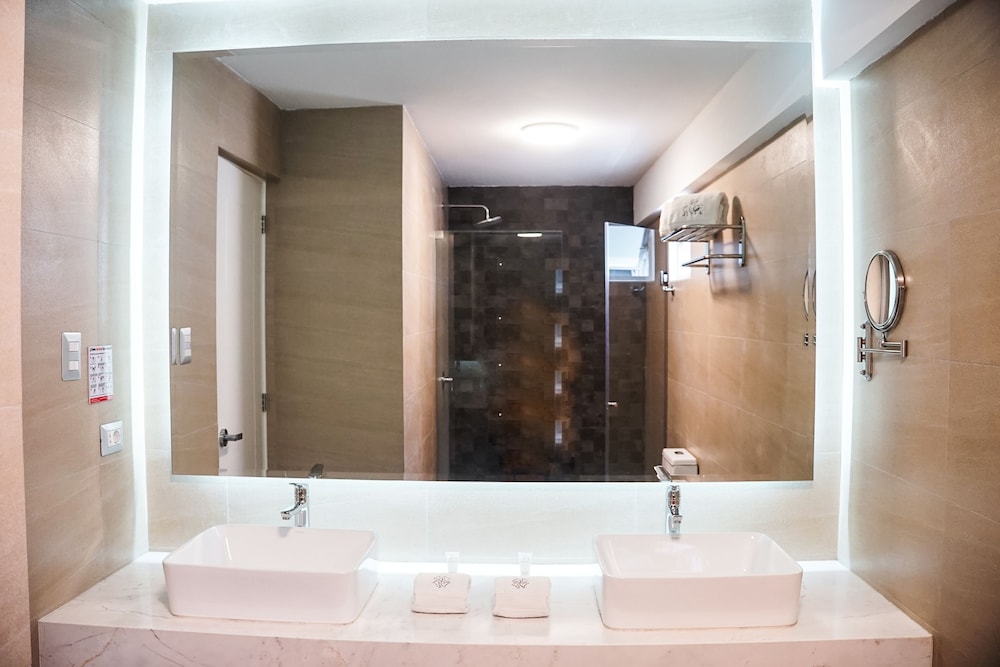 Equo Hotel Boutique 47/50