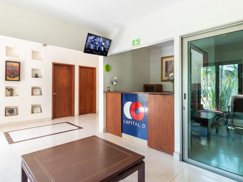Capital O Hotel Vitale photo3