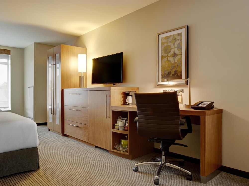 Hyatt Place Arlington/Courthouse Plaza 38/46