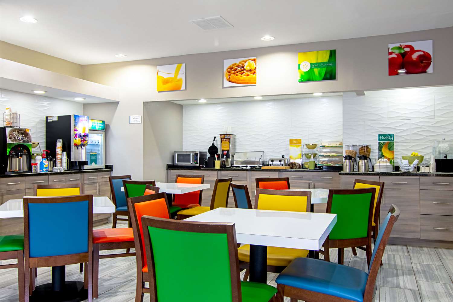 restaurant cafeteria