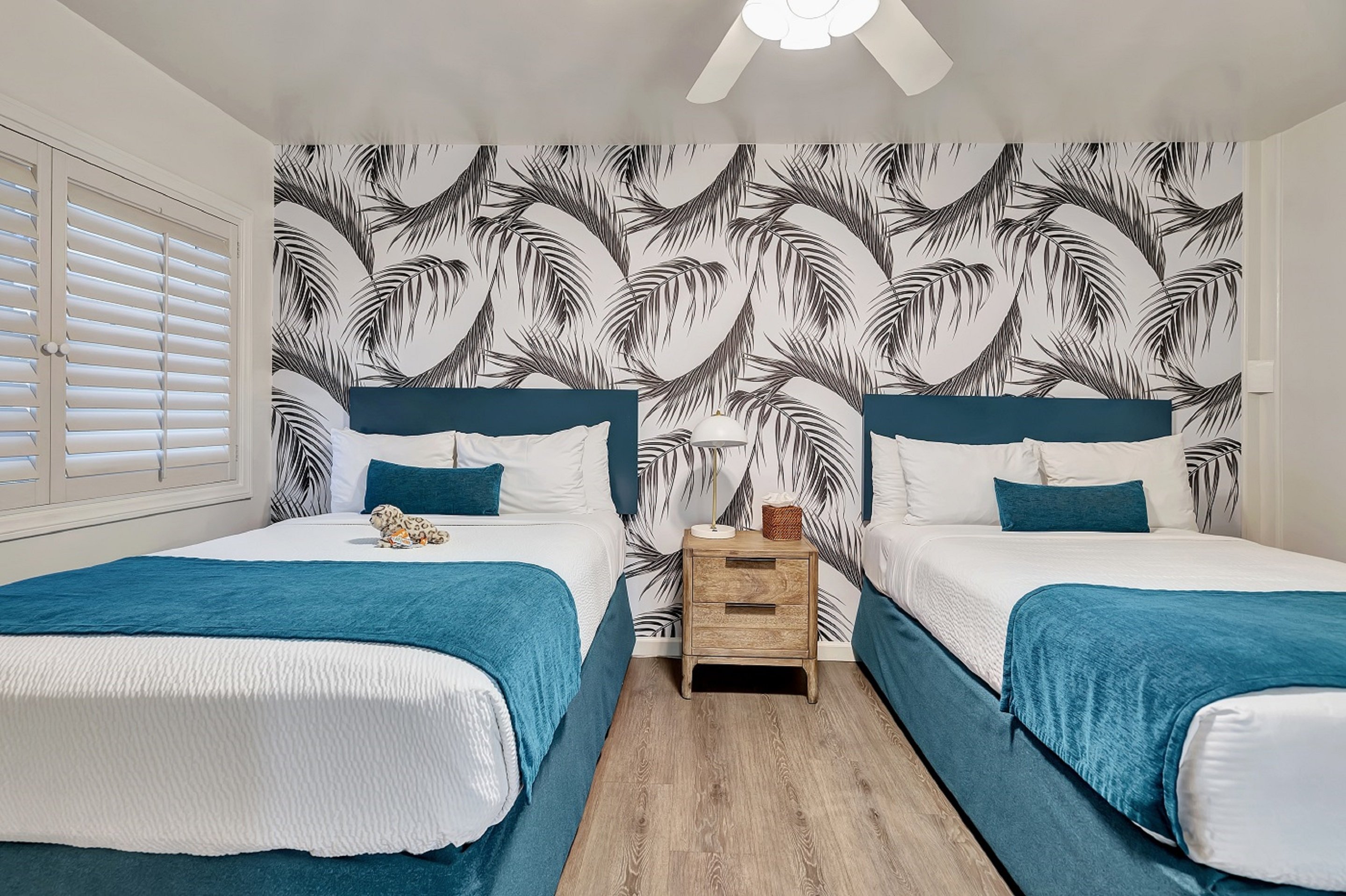 Santa Monica Hotel 33/61