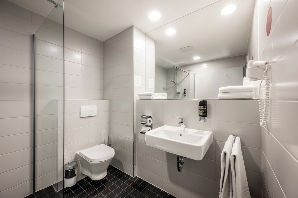 SERWAYS HOTEL WEISKIRCHEN 58/58