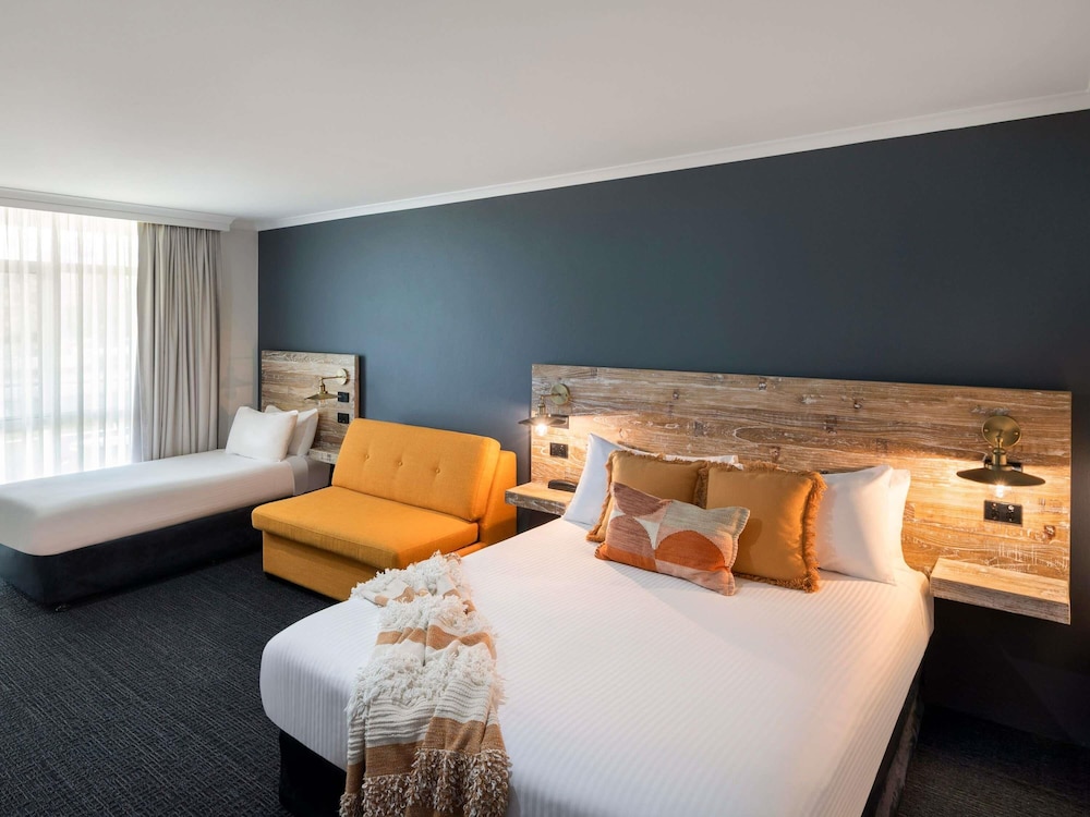 ibis Styles Orange 25/55