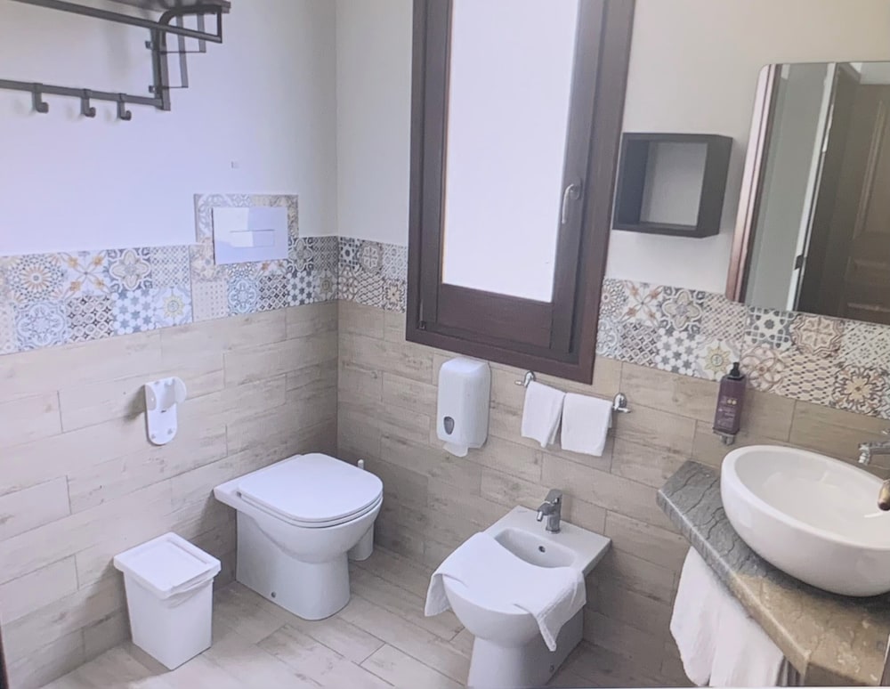 Hotel Baia Di Venere 48/50