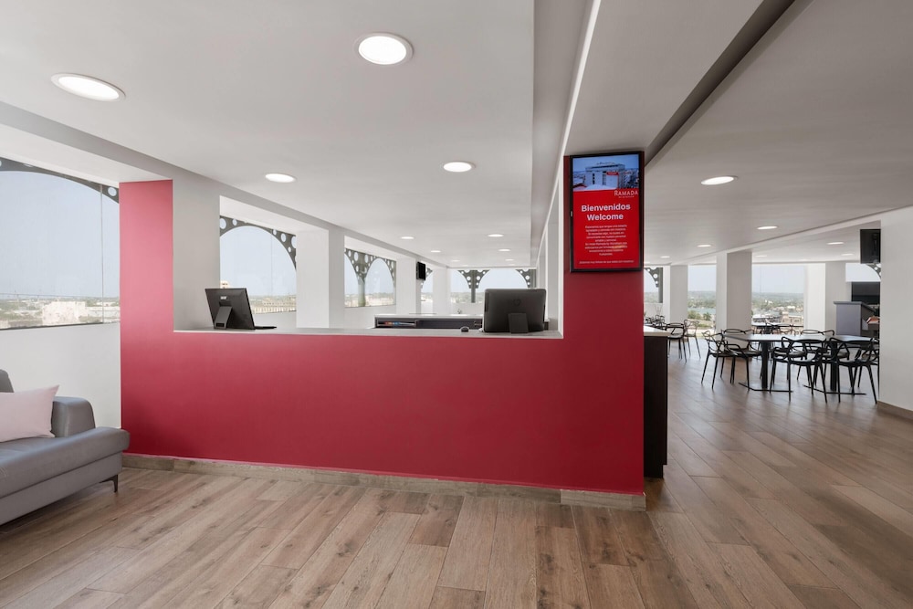 Ramada by Wyndham Tampico Centro 10/56
