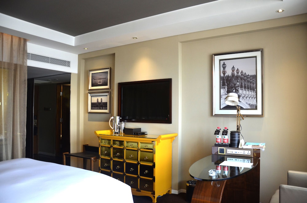 Sofitel Zhengzhou International 16/48