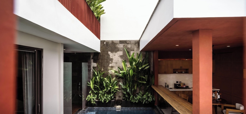 Ayona Beach Villa Canggu by Ini Vie Hospitality in Canggu