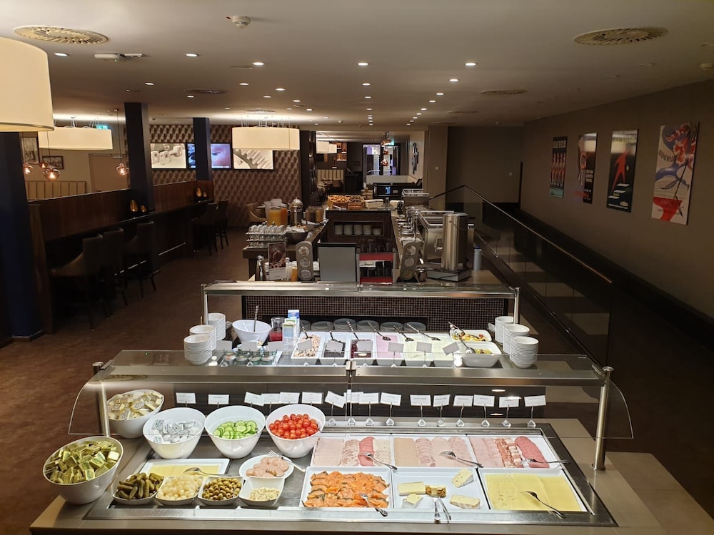 Mercure Hotel Dortmund Messe 12/79