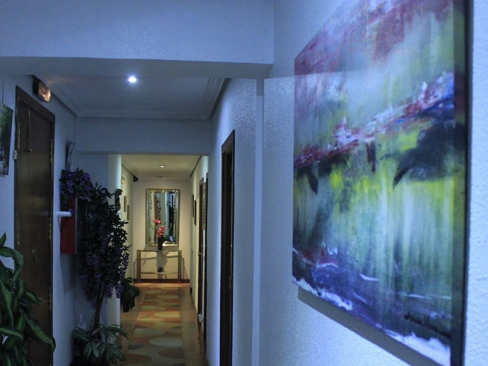 Hostal Esmeralda 5/36